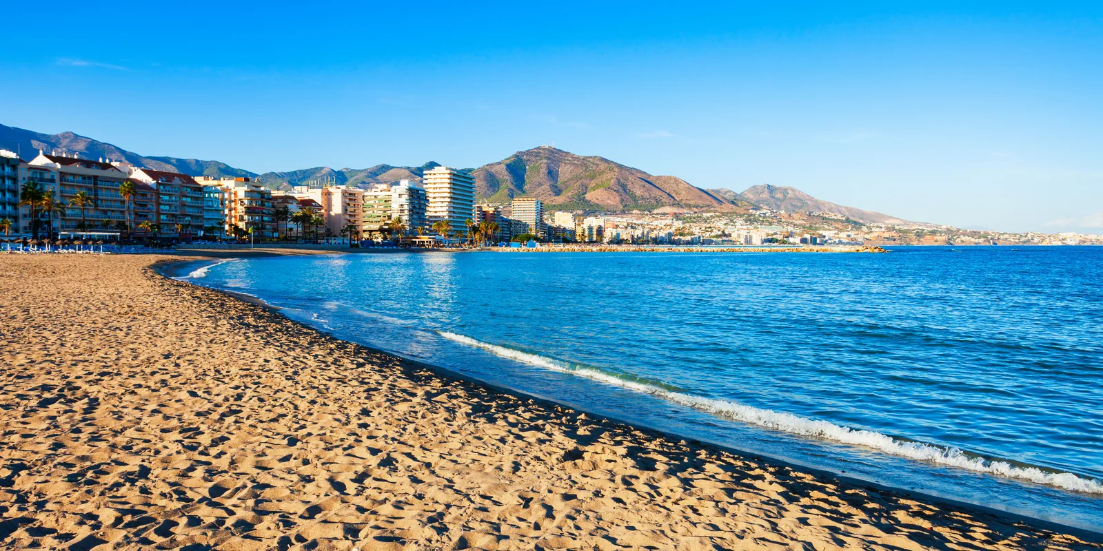 Playas de Fuengirola, cuál te deja el tren a cinco minutos